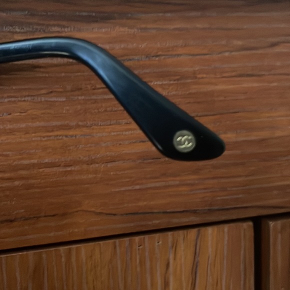 Chanel sunglasses original - Picture 4 of 5